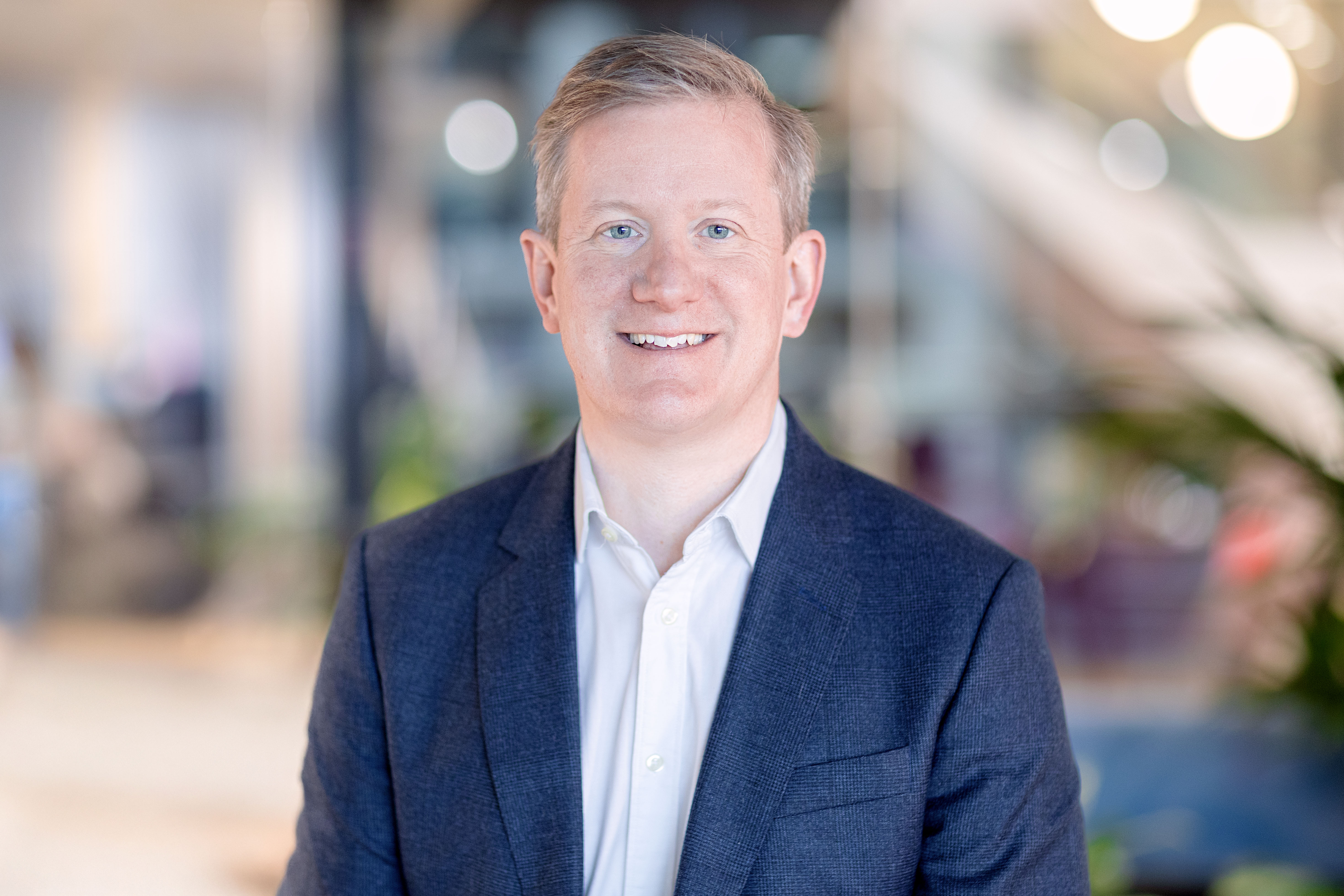 A professional headshot of Rob Turner