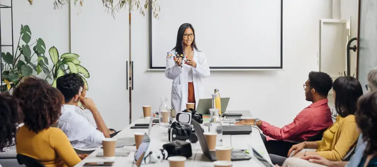 pharma team working together